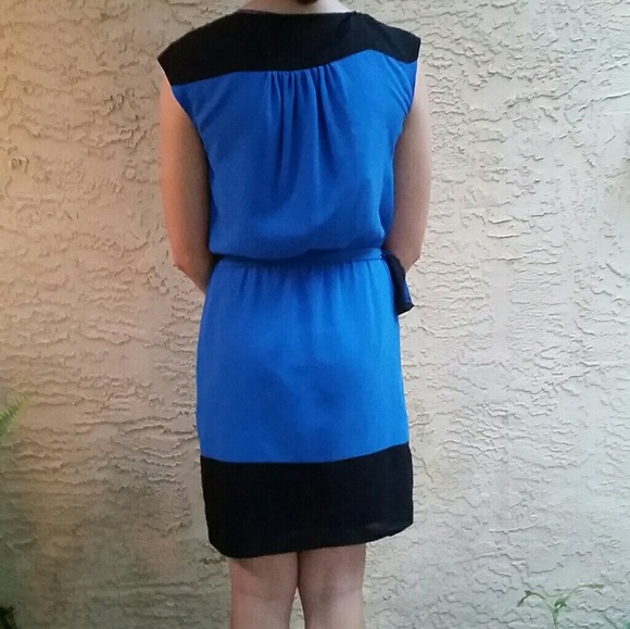 GUESS blue and black dress - Picture 2 of 4